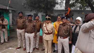 Bihar News- Today the 75th Republic Day was celebrated with great enthusiasm in Baranti OP police station.