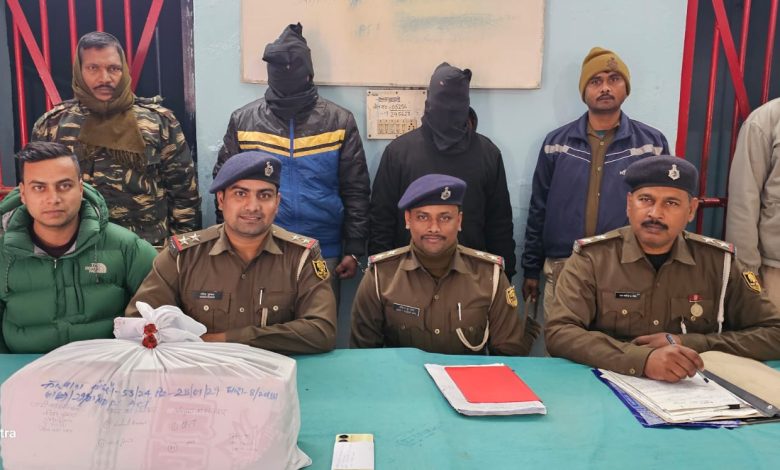 Bihar News Two Nepalese smugglers arrested with 18 kg 200 gm Charan
