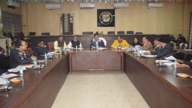Prayagraj News : जिलाधिकारी की अध्यक्षता में जिला उद्योग बन्धु समिति की बैठक सम्पन्न