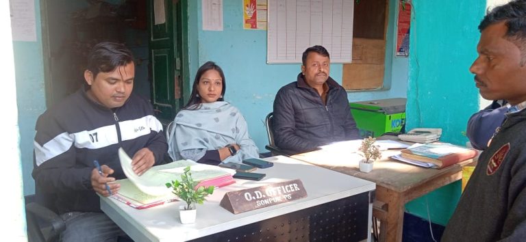 Bihar News-सोनपुर सीओ ने थाना परिसर में लगायी जनता दरबार