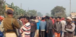 Bihar News Student going to appear for matriculation exam crushed to death by bus
