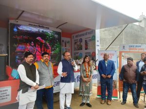 Prayagraj News :मोदी जी की गारंटी गाड़ी से लोगों का विश्वास बढ़ा : सिद्धार्थ नाथ सिंह