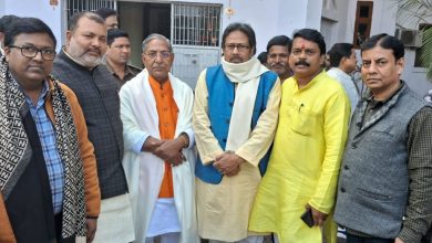 Bihar News-BJP leader Om Kumar Singh congratulated the newly appointed Speaker of the Assembly Nand Kishore Yadav.