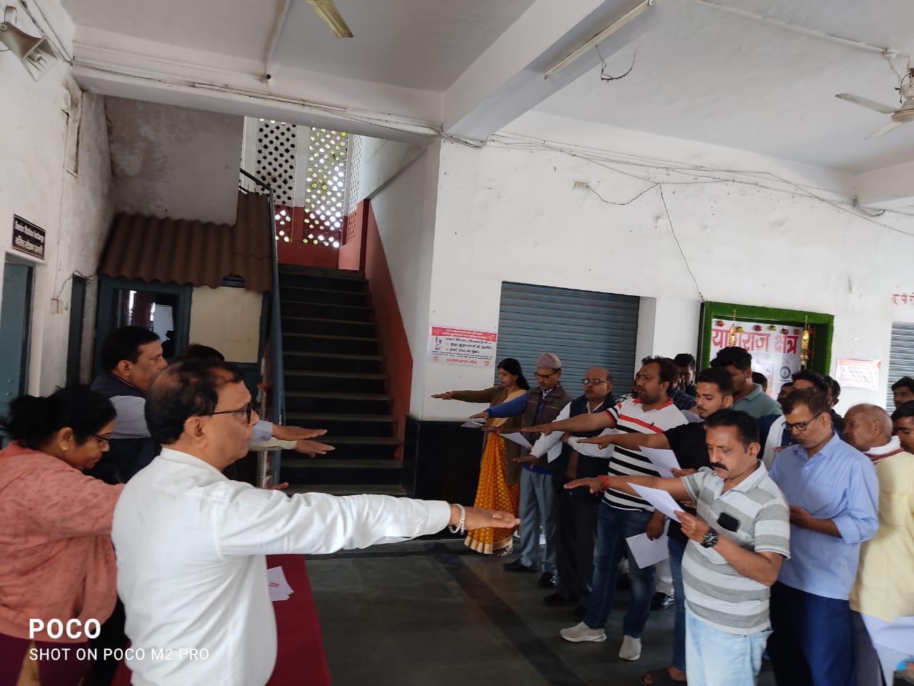 Prayagraj News:Voter awareness program at Civil Lines bus stand