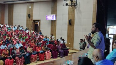 Bihar News-Vikas Mitra should play an important role in increasing the voting percentage: DM