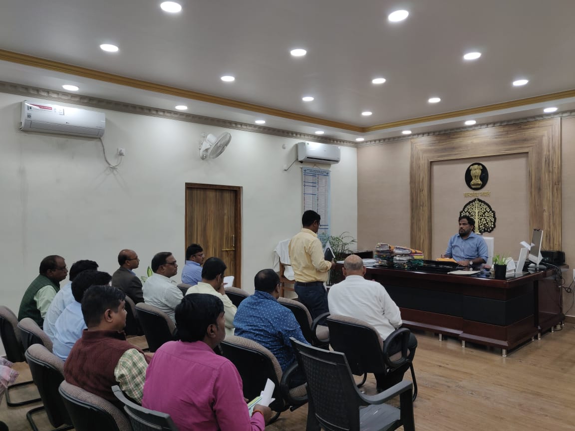 Bihar News-DM should deposit the outstanding royalty of mining department by 20th March