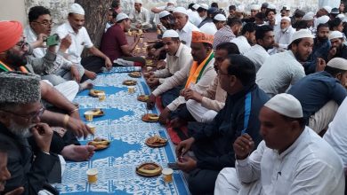 Ambedkar Nagar News On the 27th day of Ramzan, Kalam Pak was completed in mosques, prayers for well-being and blessings were offered.