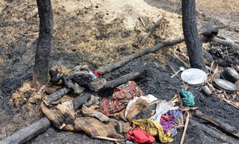 Ambedkar Nagar News: Due to unknown reason a fire broke out in the hut, household goods burnt to ashes.