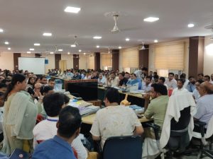 Bihar News- Jithla Election Officer cum District Officers reviewed the sector officers