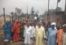 Bihar News- CPI ML District Committee members took stock of the fire affected areas