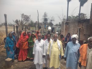 Bihar News- CPI ML District Committee members took stock of the fire affected areas