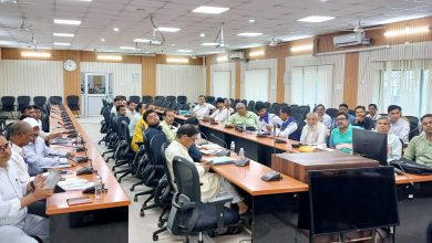 Bihar news A meeting was held with the candidates by the District Election Officer and observers