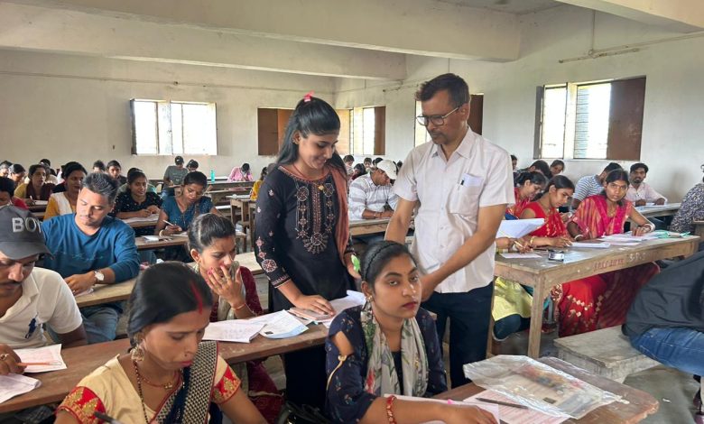 Bihar News-The examination of the second paper of the second year of NTT session 2022-24 was completed peacefully.