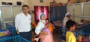 Prayagraj News: Secretary District Legal Services Authority Prayagraj conducted a surprise inspection of the crèche run by the Missionaries of Charity.
