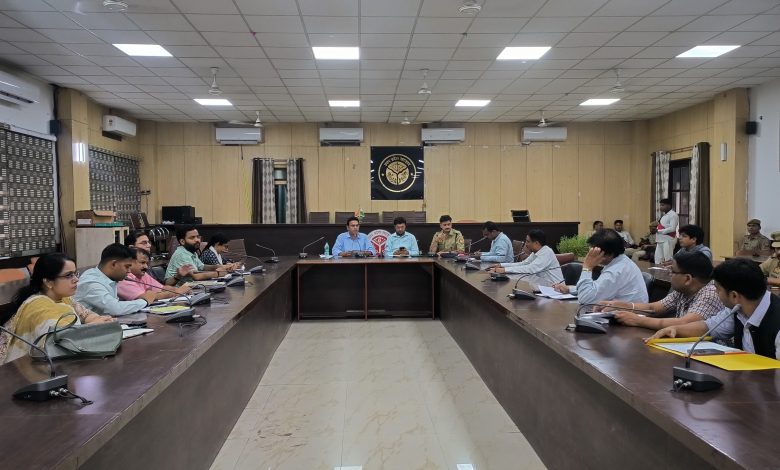 Prayagraj News: District level narco coordination meeting concluded under the chairmanship of District Magistrate