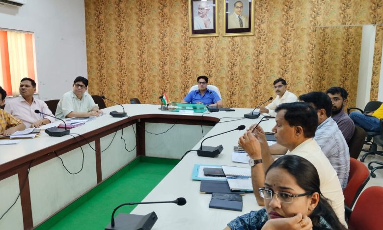 Agra News: Tree plantation will be done in Gram Panchayat Vithona using Mianwaki method, about 4600 saplings will be planted.