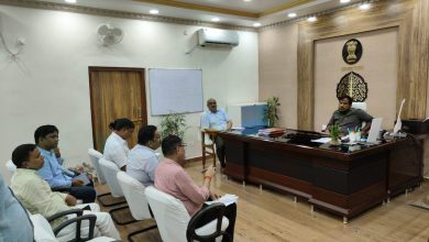 Bihar News- District Mr. Yashpal Meena held a meeting in the Collectorate to streamline and streamline the lifting and distribution of FCI food grains