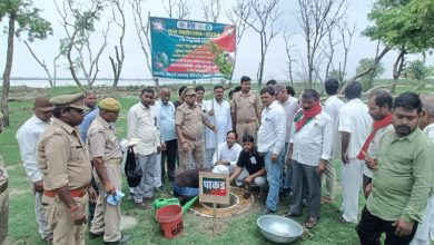 Ambedkar Nagar News MLA gave the message of environmental protection by planting trees