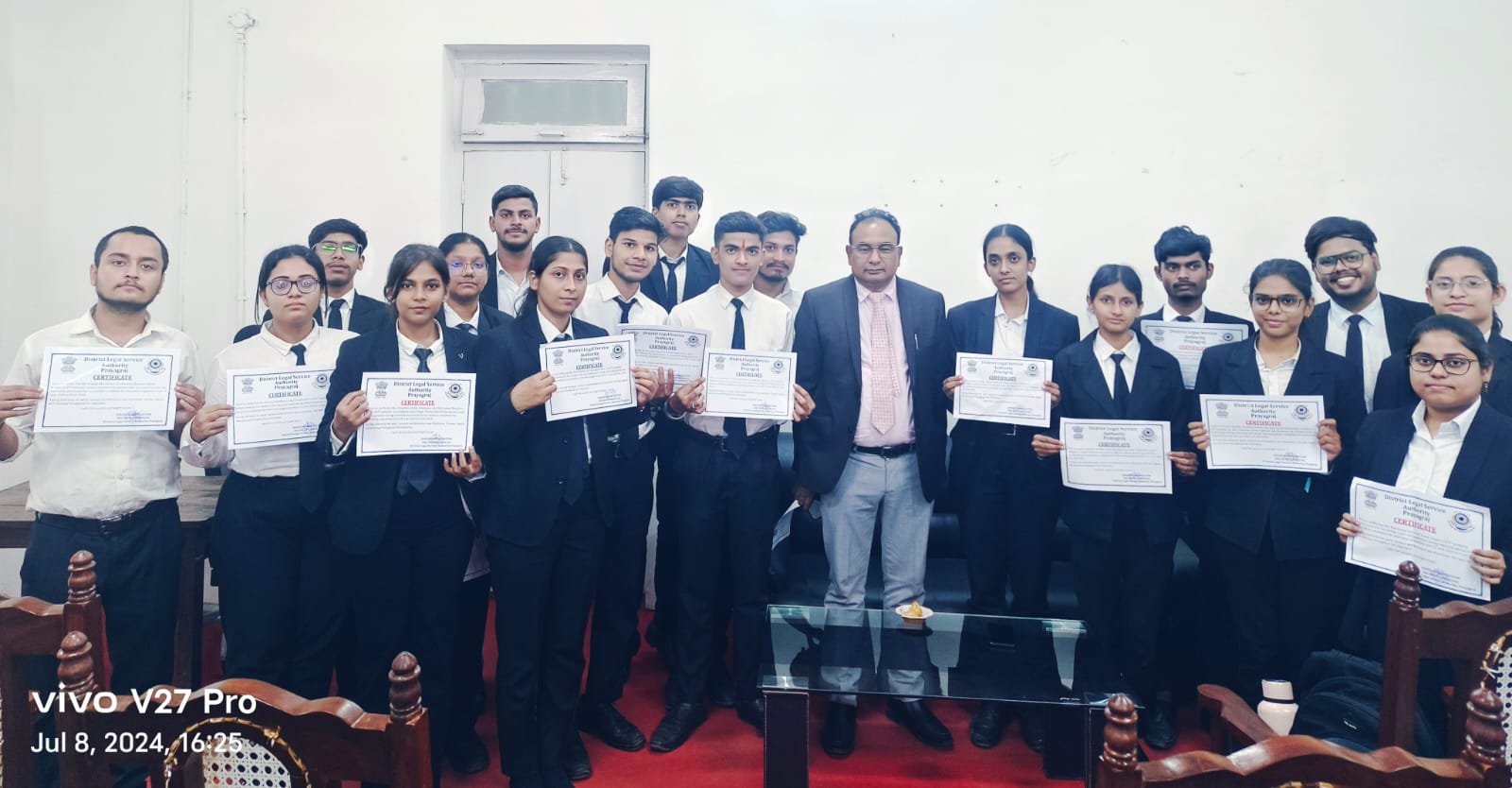 Prayagraj News: Secretary, District Legal Services Authority gave detailed information to the students about the National Lok Adalat to be held on July 13 and asked them to spread the information to the general public.