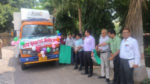 Prayagraj News : District Magistrate flagged off the vehicle of Mobile Food Testing Lab

 