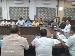 Prayagraj News: Coordination meeting concluded with inter-departmental officers related to digging and construction of roads under the chairmanship of Divisional Commissioner