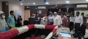 Bihar News-Urdu is the adornment of Hindi. Urdu speaking students' debate competition was organized in the district collectorate.