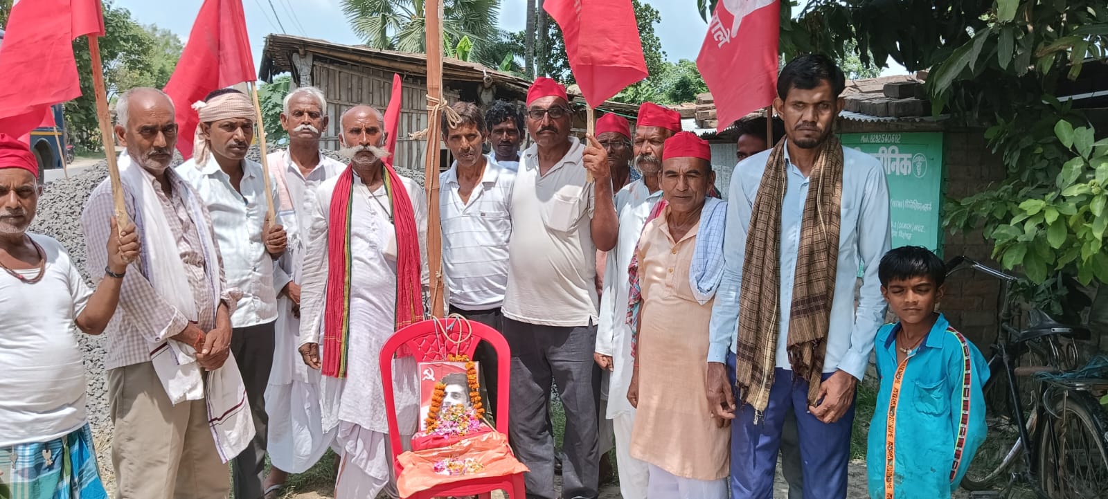 Bihar News-52nd martyrdom day of CPI(ML) founder general secretary Comrade Charu Majumdar celebrated