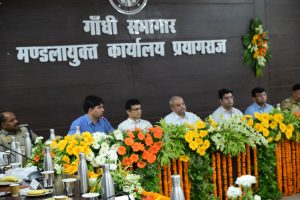 WhatsApp Image 2024 07 18 at 8.56.28 PM Prayagraj News: With a view to organize Mahakumbh-2025 in a smooth, safe, safe, clean, divine and grand manner, a meeting was held with the representatives of Akhara Parishad/revered saints and Mahatmas.