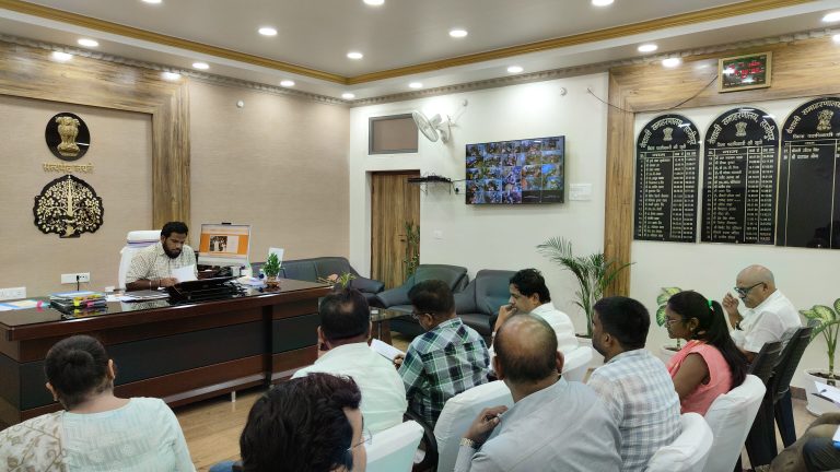 Bihar News- Engineers negligent in work will be punished: DM