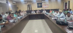 Prayagraj News: Do not show any kind of negligence or indifference in the implementation of health related schemes - Chief Development Officer

