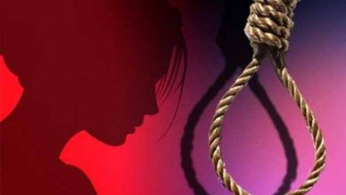 Bihar News: Body of a woman found hanging in suspicious condition