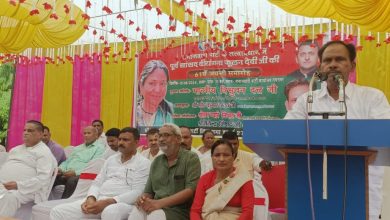 अम्बेडकर नगर न्यूज-पूर्व सांसद वीरांगना स्वर्गीय फूलन देवी जी की जयंती का सपा कार्यालय रामनगर में भव्य आयोजन 