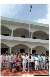 Ambedkar Nagar News-Alaapur MLA Hon'ble Tribhuvan Dutt ji did the flag hoisting in a grand manner

 