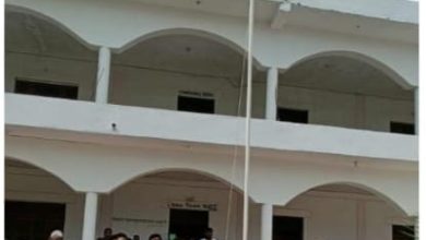 Ambedkar Nagar News-Alaapur MLA Hon'ble Tribhuvan Dutt ji did the flag hoisting in a grand manner  