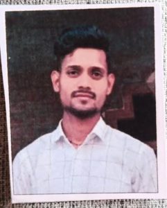 Ambedkar Nagar News: Even after a week, the youth who left Delhi has not reached home, his family is worried