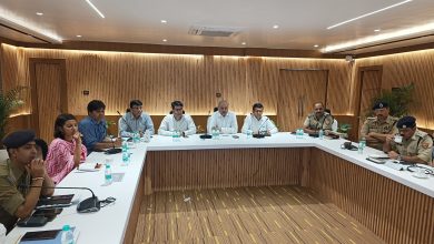 Prayagraj News: A meeting was held under the chairmanship of Deputy Director General of Police with a view to facilitate the experience of devotees coming during Maha Kumbh 2025 and to improve traffic management.