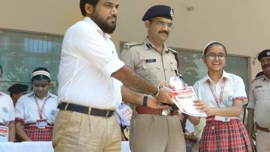 Bihar News-School children of small towns are no less talented than children of big cities: DM