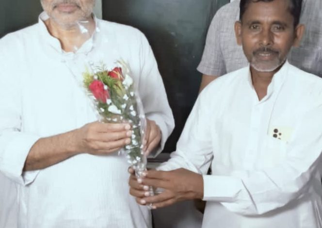 Bihar News-People of Patepur and Jandaha congratulated the former Union Minister on becoming a Rajya Sabha member