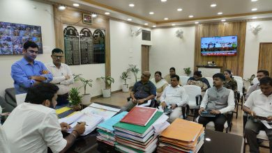 Bihar News-DM held a meeting regarding rationalization of polling centres