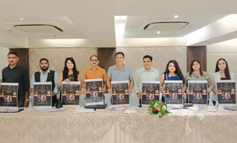 Agra News will be held on 20 October at J.P. Hotel, Agra. Huge award and fashion show