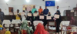 Ambedkar Nagar News: Certificates for the first installment were distributed to the beneficiaries of Pradhan Mantri Awas Yojana

 