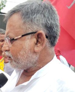 Bihar news: Sikta MLA Virendra Prasad Gupta spoke to the chief engineer regarding the waterlogging on Bettiah NH