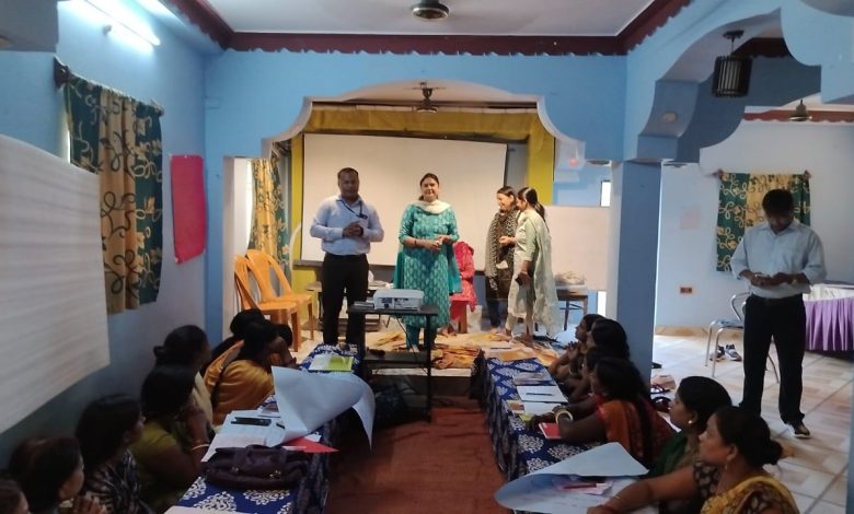 Bihar News- As per the direction of Women and Child Development Corporation Bihar Social Welfare Department Government of Bihar, District Officer Yashpal Meena organized the Beti Bachao-Beti Padhao program.