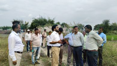 Bihar News- DM inspected Baraila Lake for integrated development