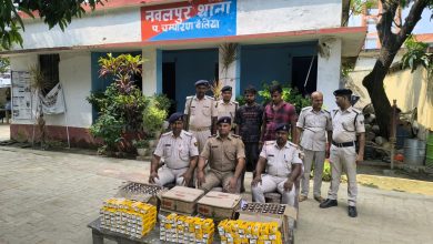 Bihar News- Two businessmen arrested with huge quantity of foreign liquor