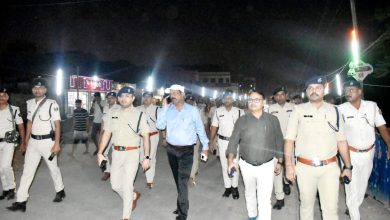 Bihar News Flag march was conducted to ensure that Dussehra (Durga Puja) was celebrated in a peaceful and harmonious environment