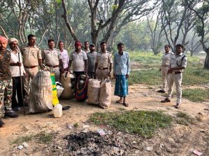Bihar news: Large quantity of foreign and domestic liquor recovered under central prohibition campaign, 31 traders arrested