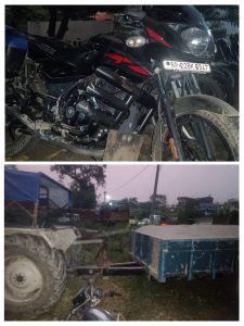 Bihar News- Tractor trailer carrying sand seized, one motorcycle recovered