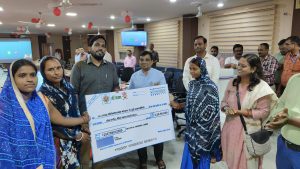 BiharNews- Chief Minister paid the assistance amount to the beneficiaries of Pradhan Mantri Awas Yojana Rural Lohia Swachh Bihar Abhiyan Sustainable Livelihood Scheme through video conferencing on 7th October 2024 at 4:00 pm.