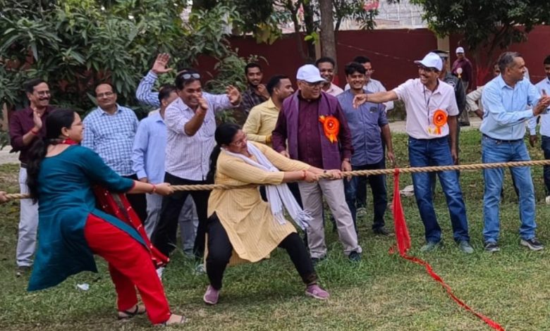 Prayagraj News: Sports function organized at Open University on Foundation Day  
